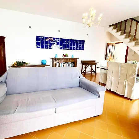 Idillioravello 度假居 拉维罗